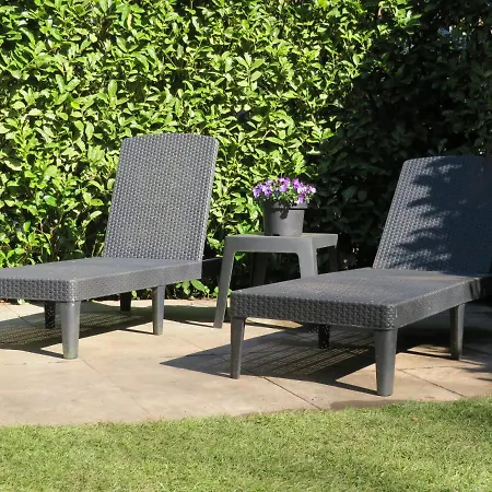 Holiday home Huize Boschlust Hulshorst